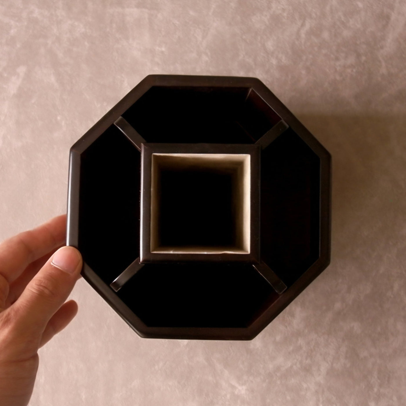 Octagonal Rotating Holder